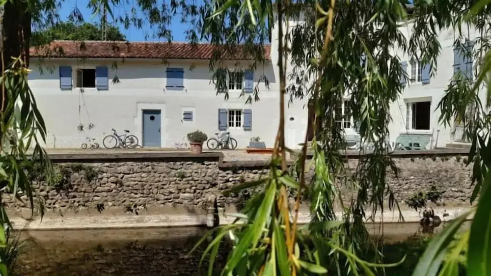 Le Moulin De La Parenthèse
