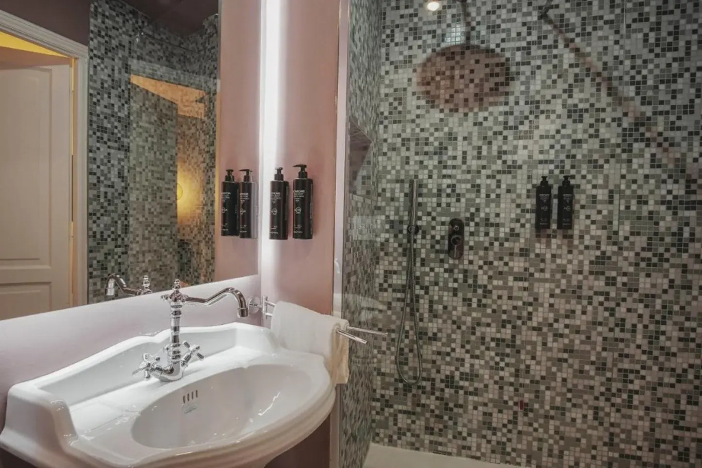 Hotel photo 40