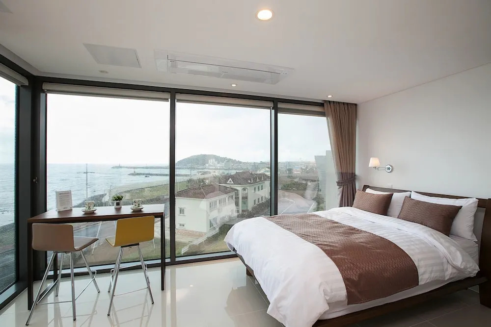 Двухместный семейный номер Standard с видом на океан 2 отдельные кровати в Vista View Resort