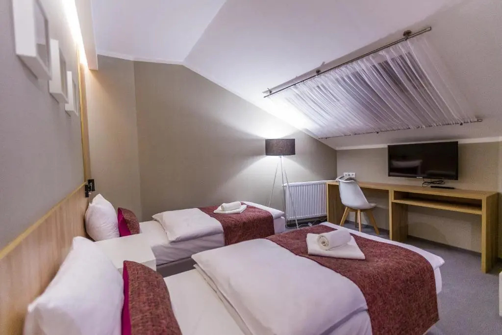 Hotel Falcon - Chambres