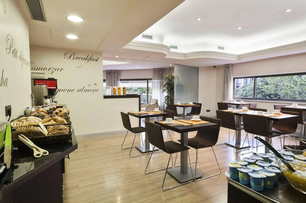 Hotel photo 25