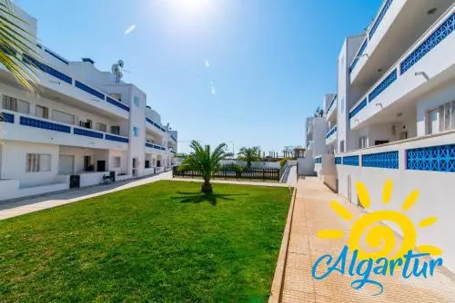 Açoteias Do Barril Residences