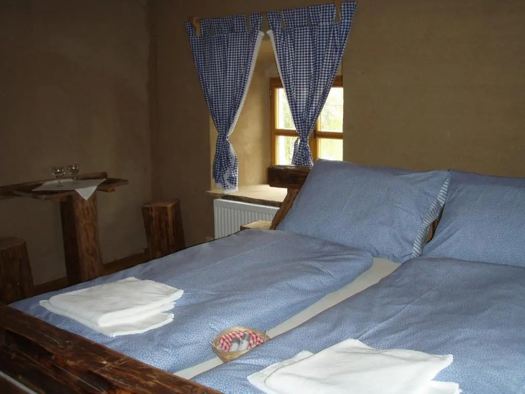 Krčma Hotel U Císařské Cesty - Chambres