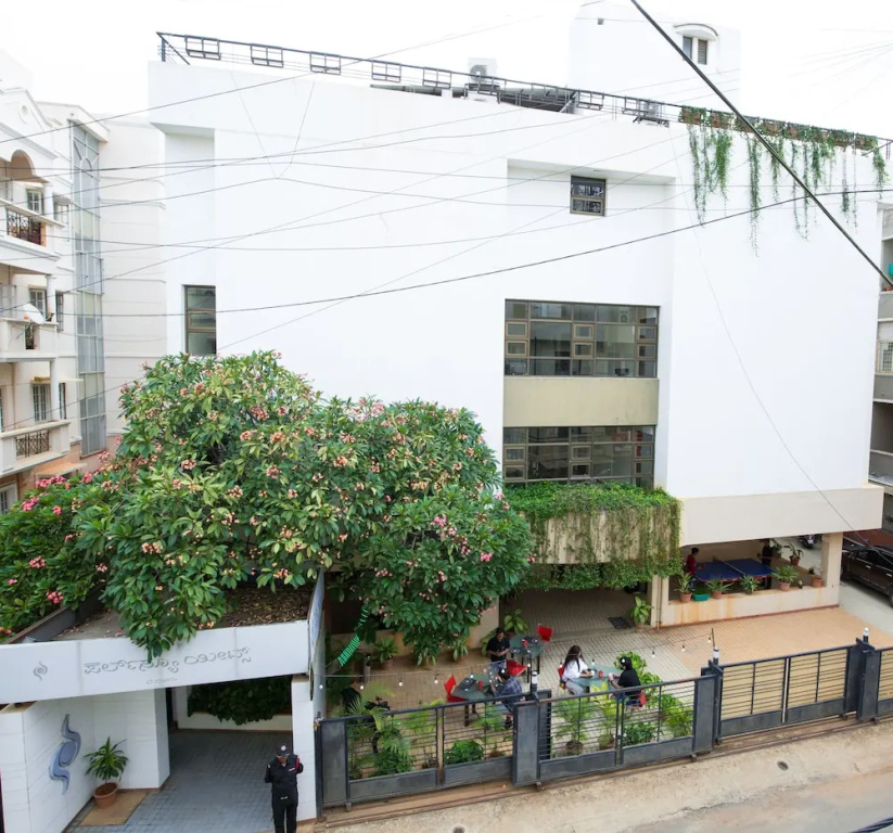 PearlSuites