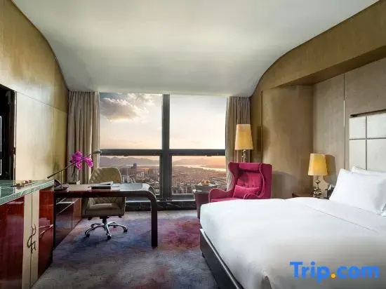 Standard room with lake view