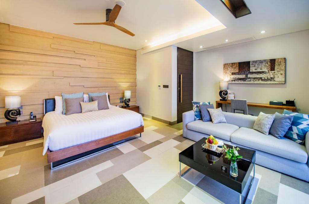 Люкс с бассейном Deluxe в Impiana Private Villas Kata Noi