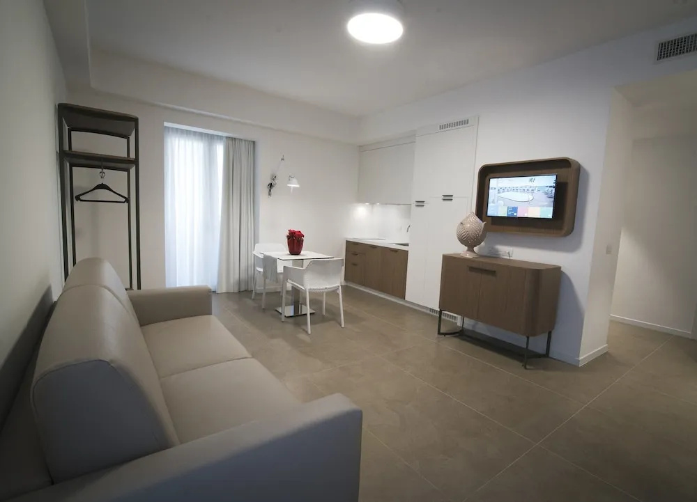 Suite with balcony