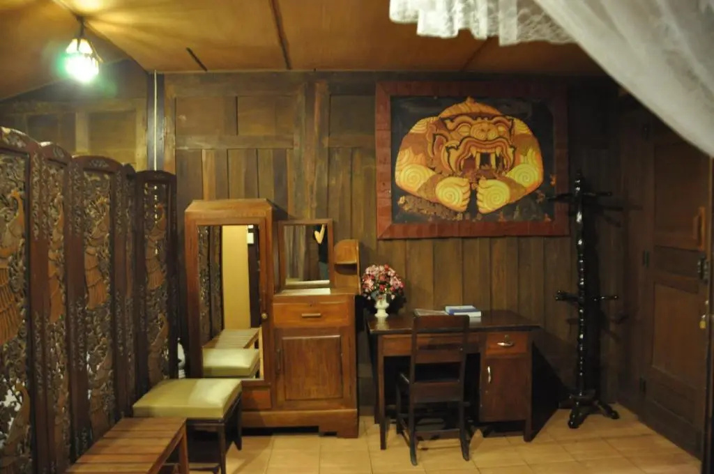 Ruean Thai Hotel - Chambres