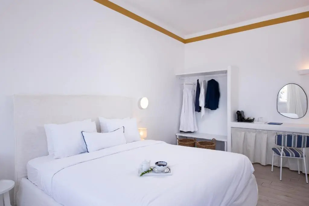 Double room with sea view (full double bed)