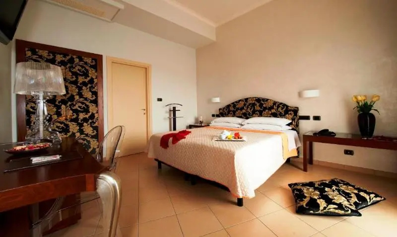 Grand Hotel Sofia - Chambres