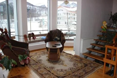 Mzia's House