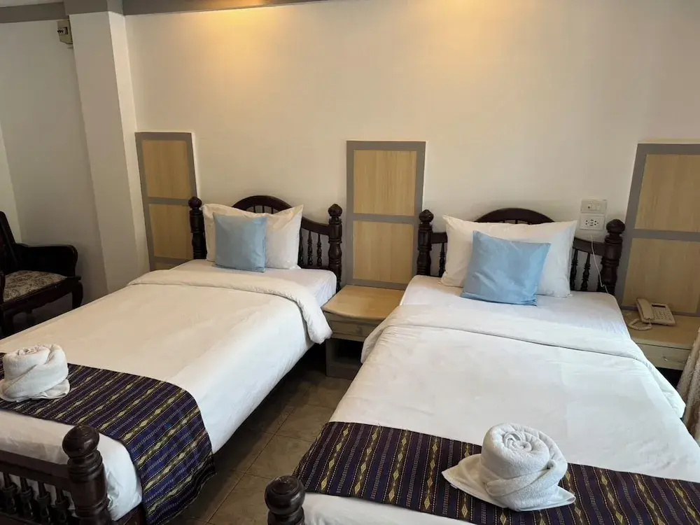 Superior Double room with balcony and with pool view (twin beds)