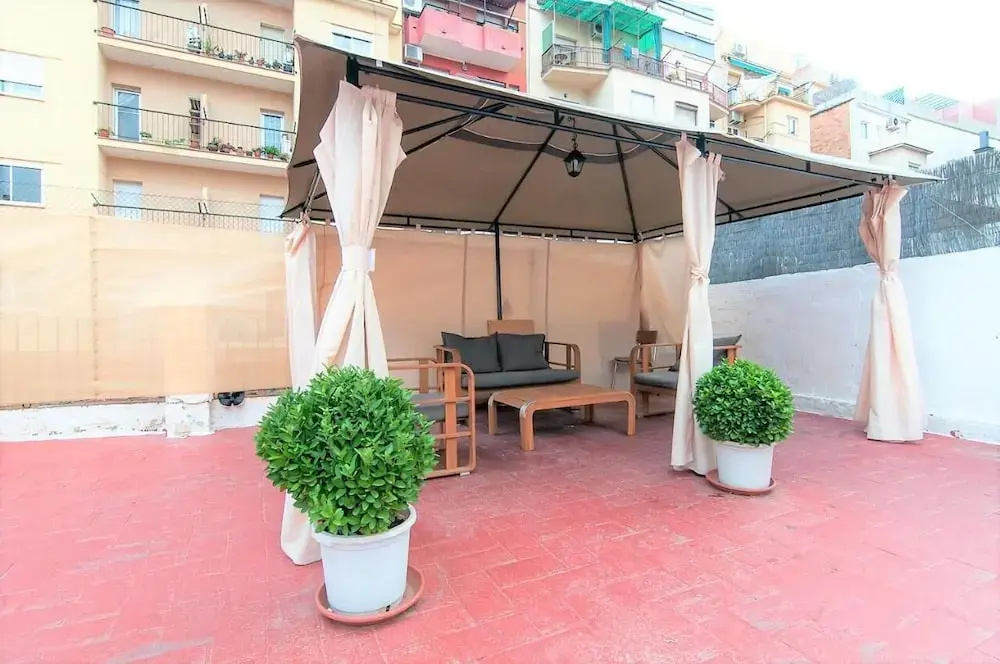 Room in Guest Room - Private Room With 200m2 Sunny Terrace 6