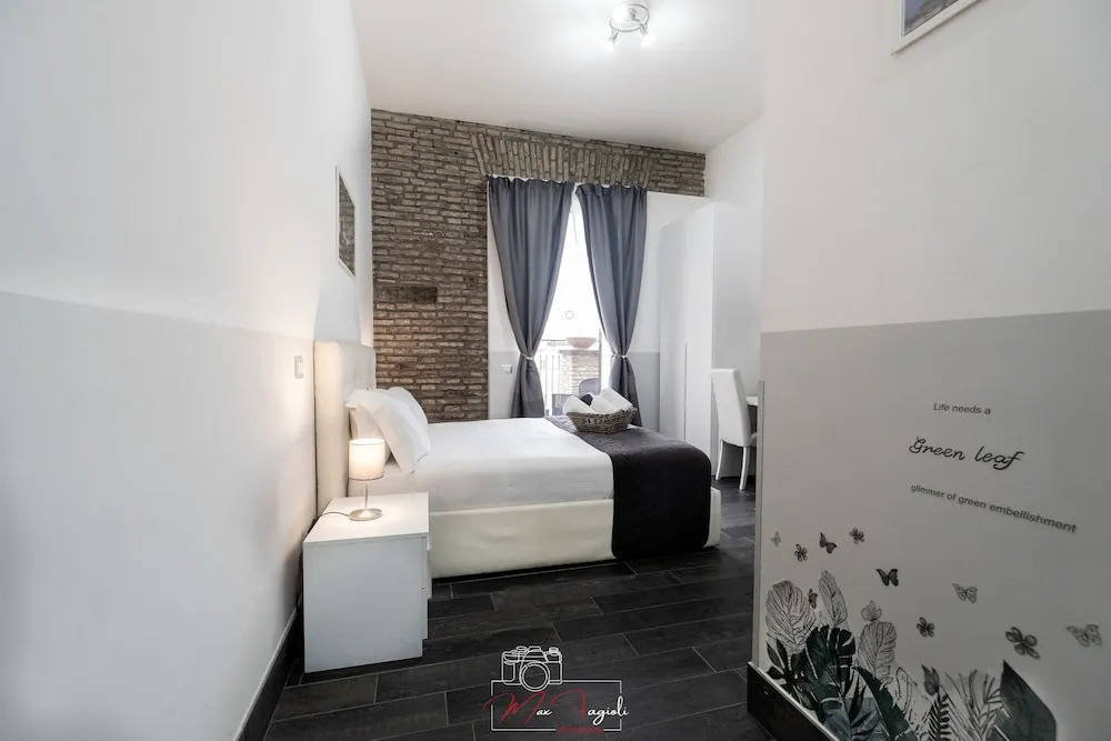 Одноместный номер Standard двуспальная кровать в Arch Rome Suites