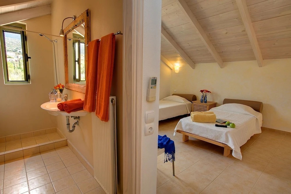 3 Bedrooms Deluxe Villa with balcony