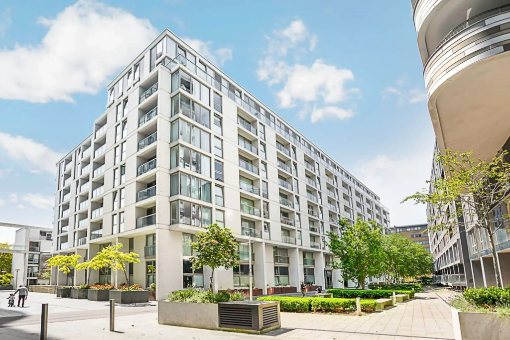 Urban Retreat: Stylish 1-bed Bliss
