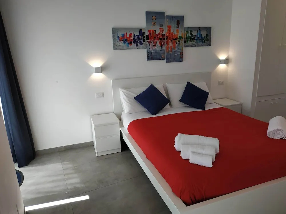 Classic Double Basement room (full double bed)