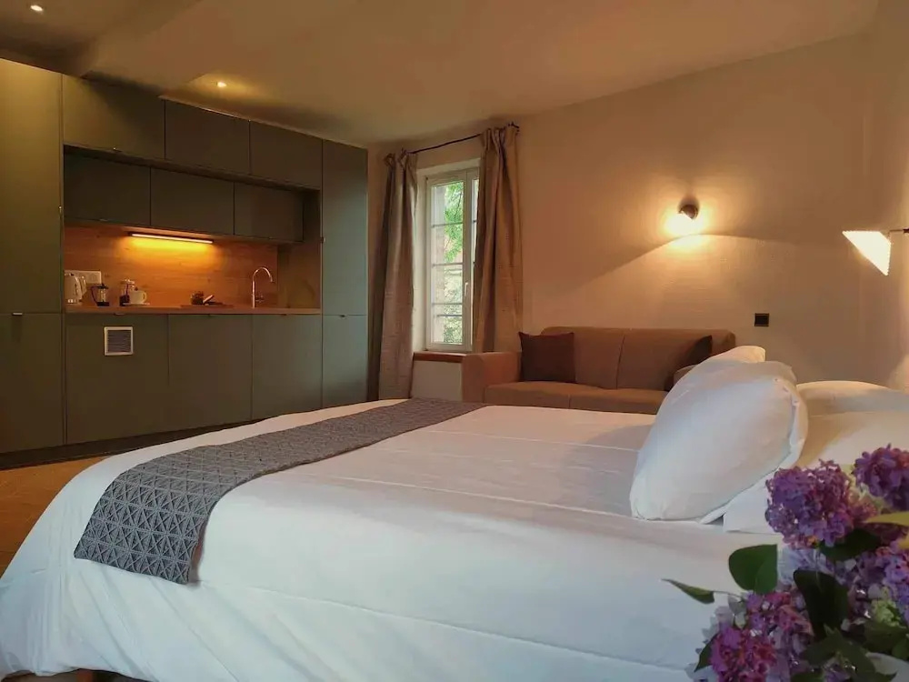 Superior room