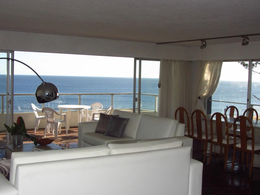 Baie Des Anges Apart Hotel by null