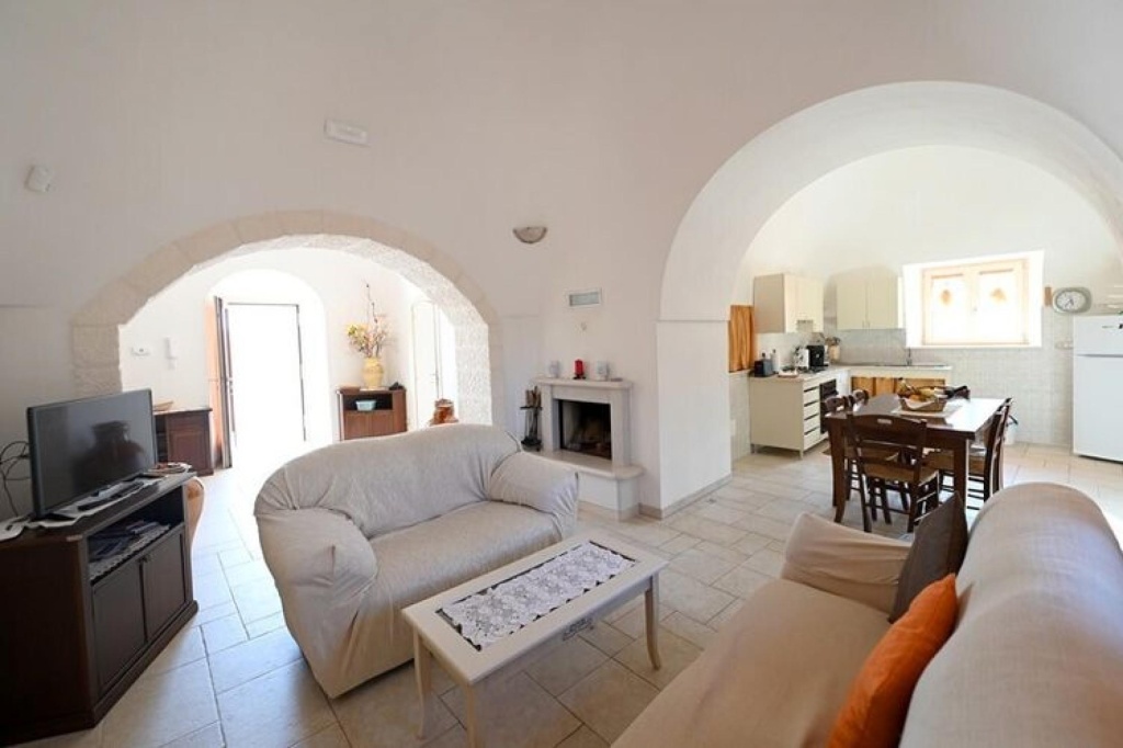 Holiday home with pool in Cisternino