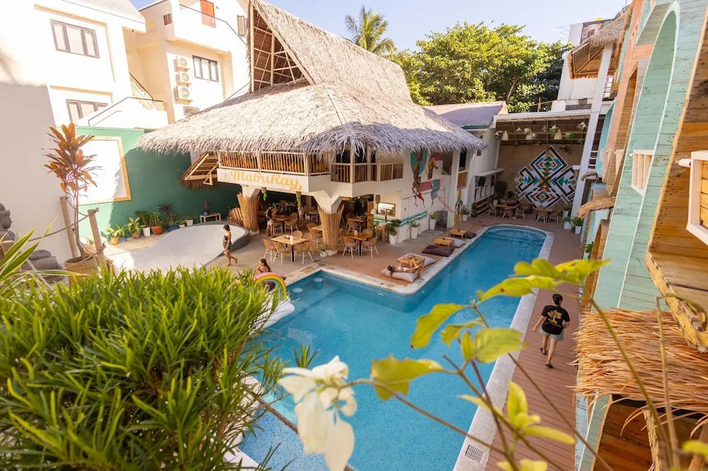 Happiness Hostel Boracay