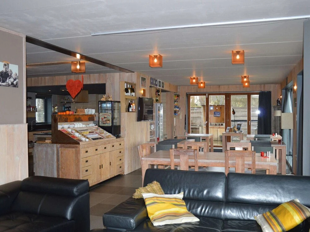 Luxurious Holiday Home in Heyd Durbuy with Sauna And Pool - фото 2