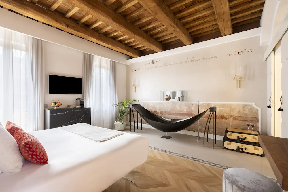 Premium room