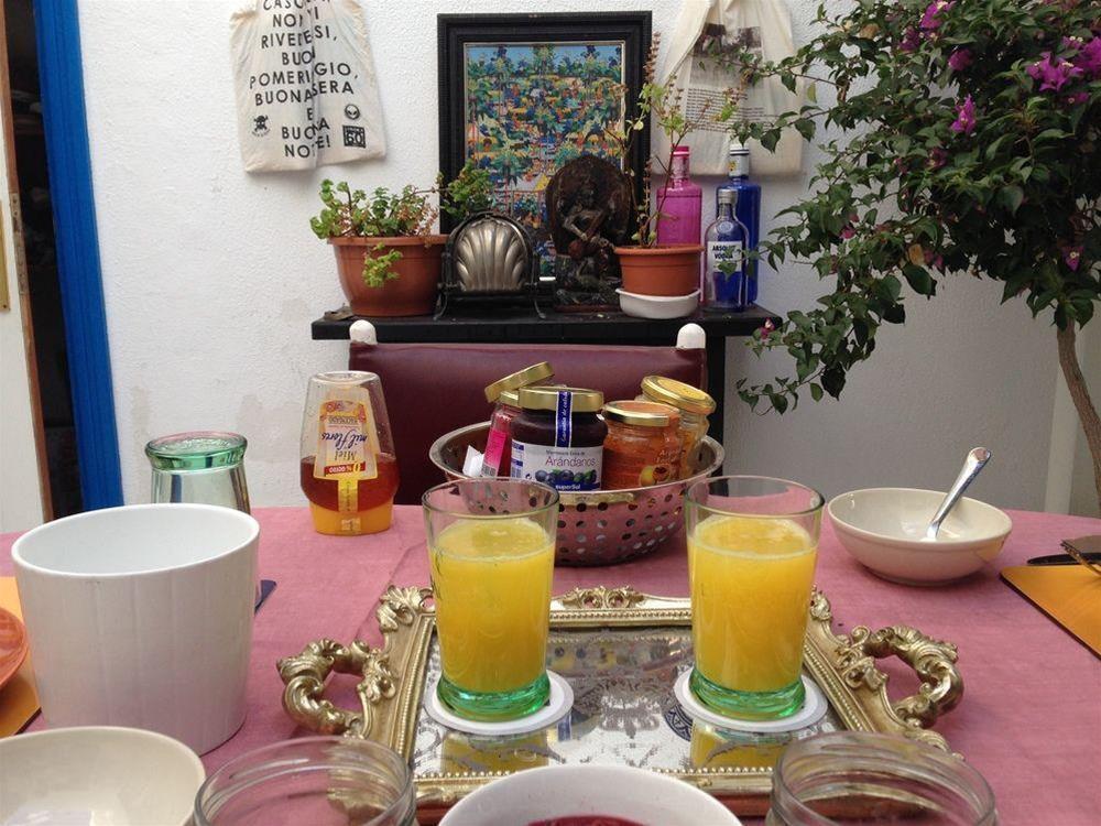 gallery_image_hidden_17