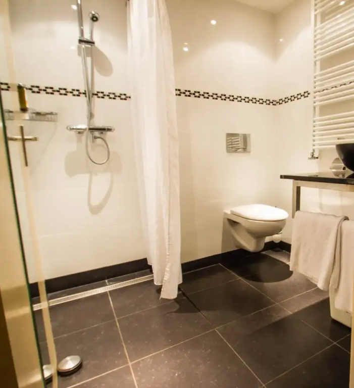 Standard Double room with river view (full double bed)