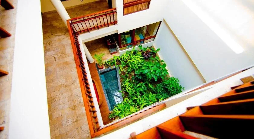 Balcony & Terrace
