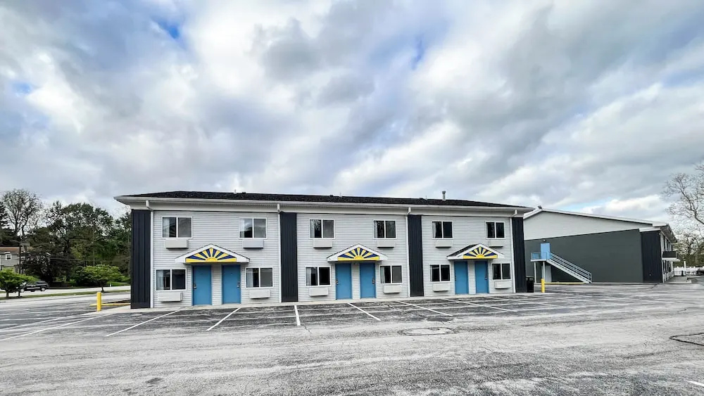 Studio 6 Suites – Tiffin, Oh