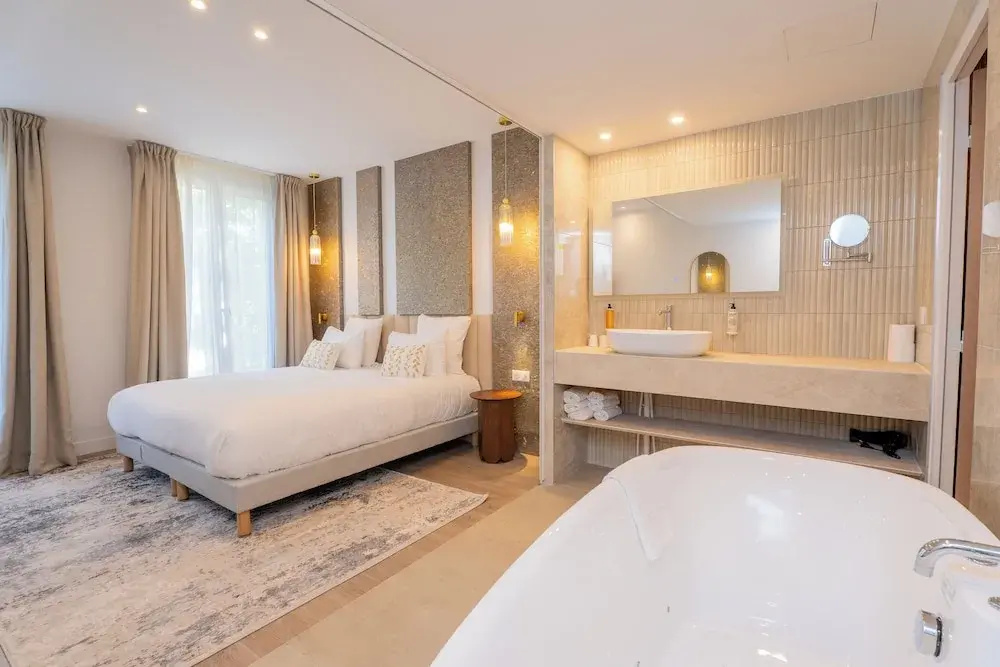 Prestige Suite