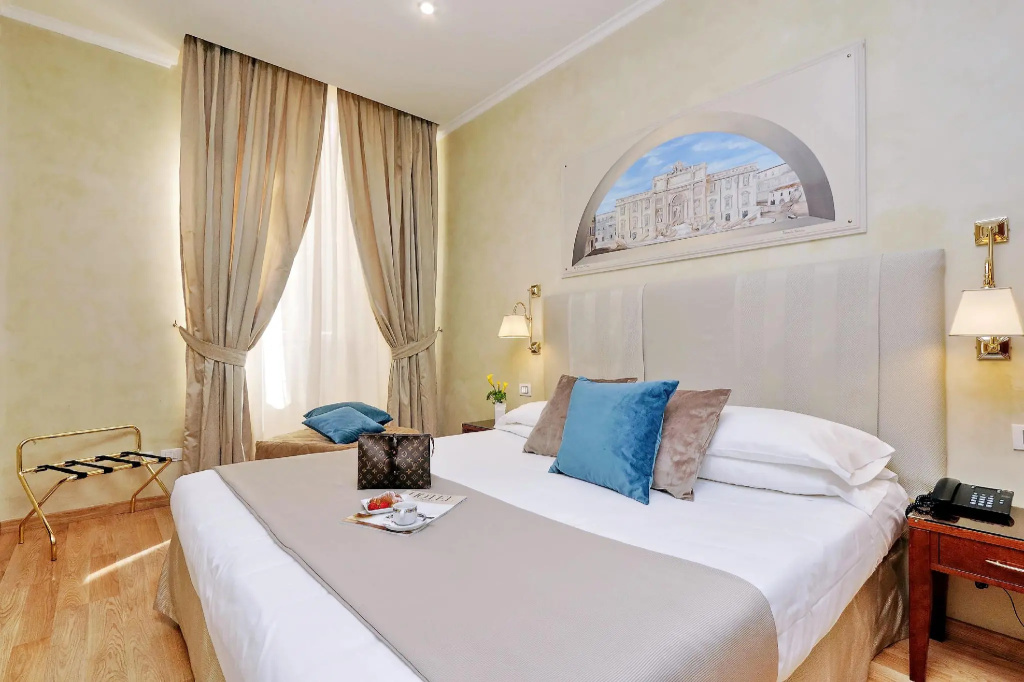 Hotel Camelia Room Type - Double room full double bed