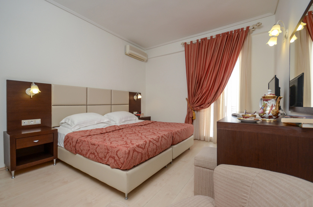Aeolis Boutique Hotel & Suites — 5