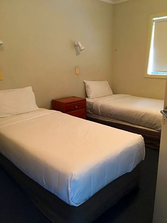 Ocean Waves Hotel - Chambres