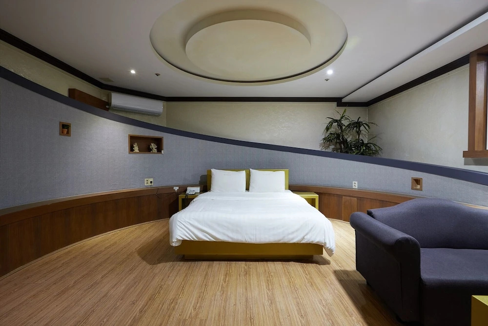 Premium room