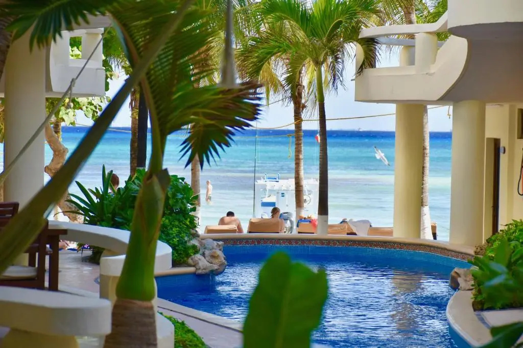 Playa Palms Beach Hotel - Général