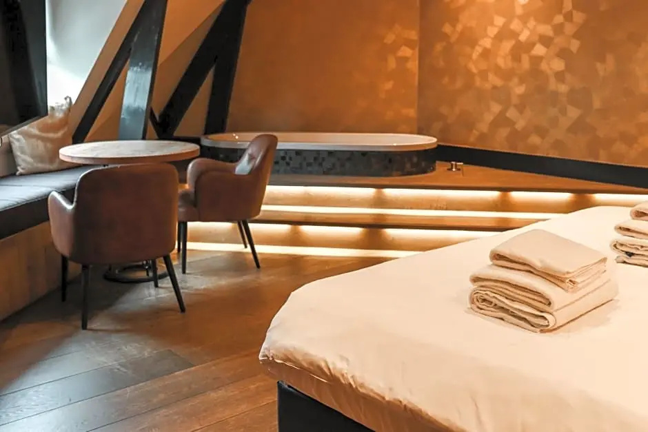 Standard Suite