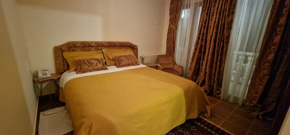 Standard room with balcony