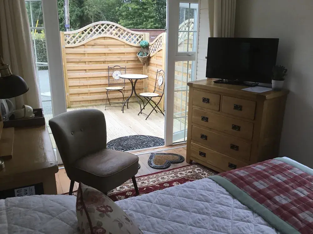 Deluxe Double room (twin beds)
