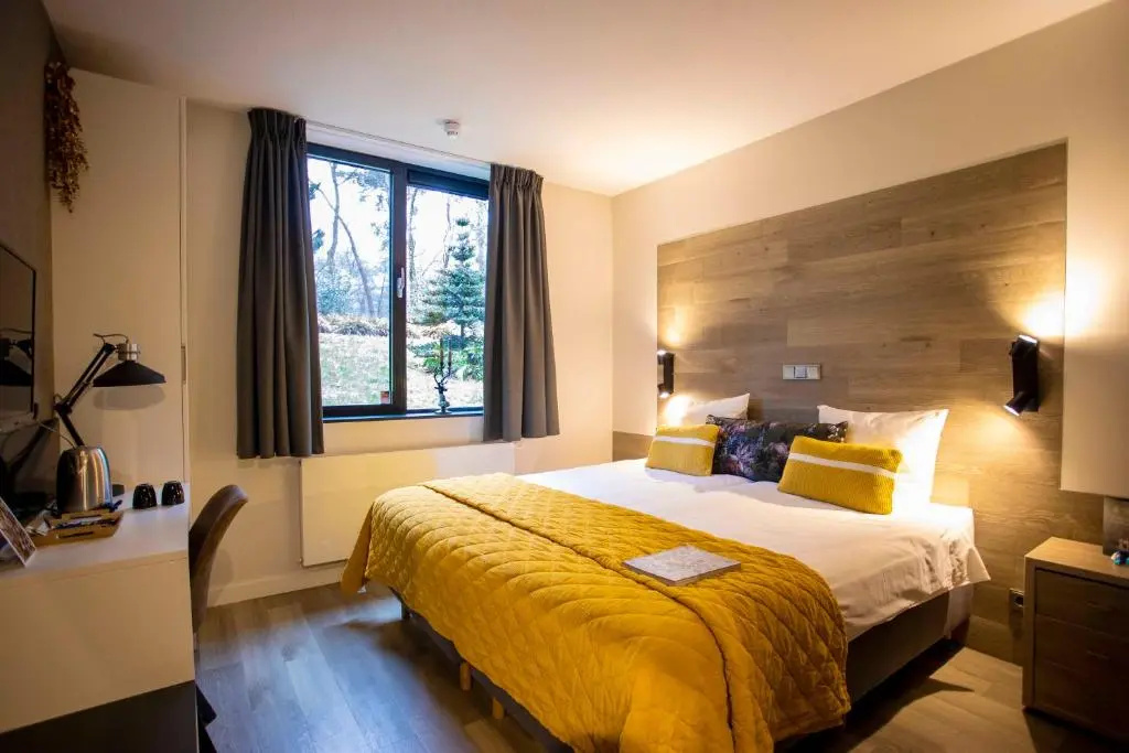 Standard Double room with garden view full double bed