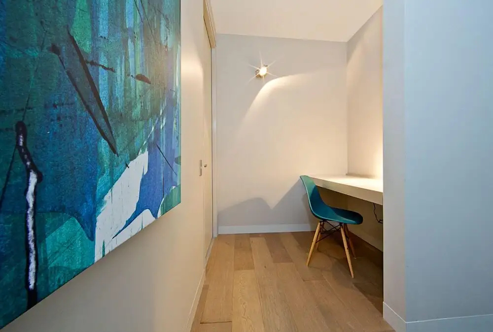 1 Bedroom Apartment with balcony
