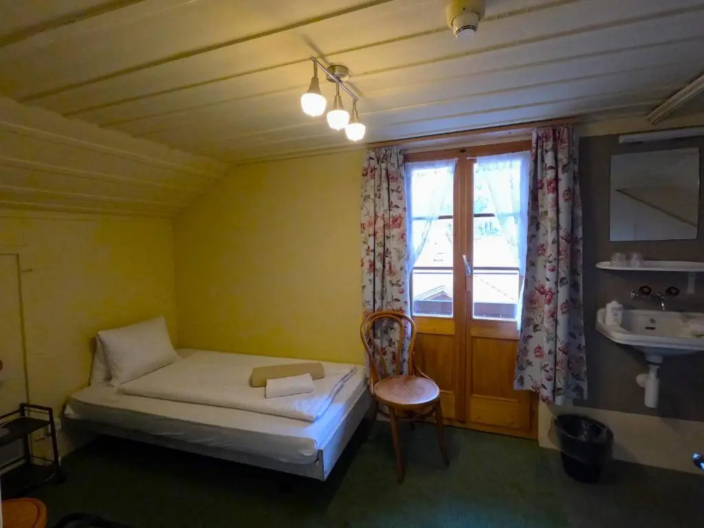 Standard Double room (twin beds)