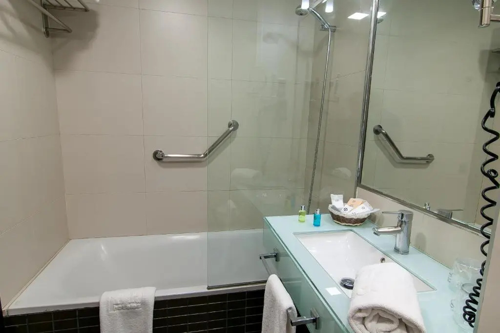Hotel San Gil Sevilla - Chambres