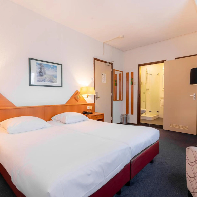 Hotel photo 30