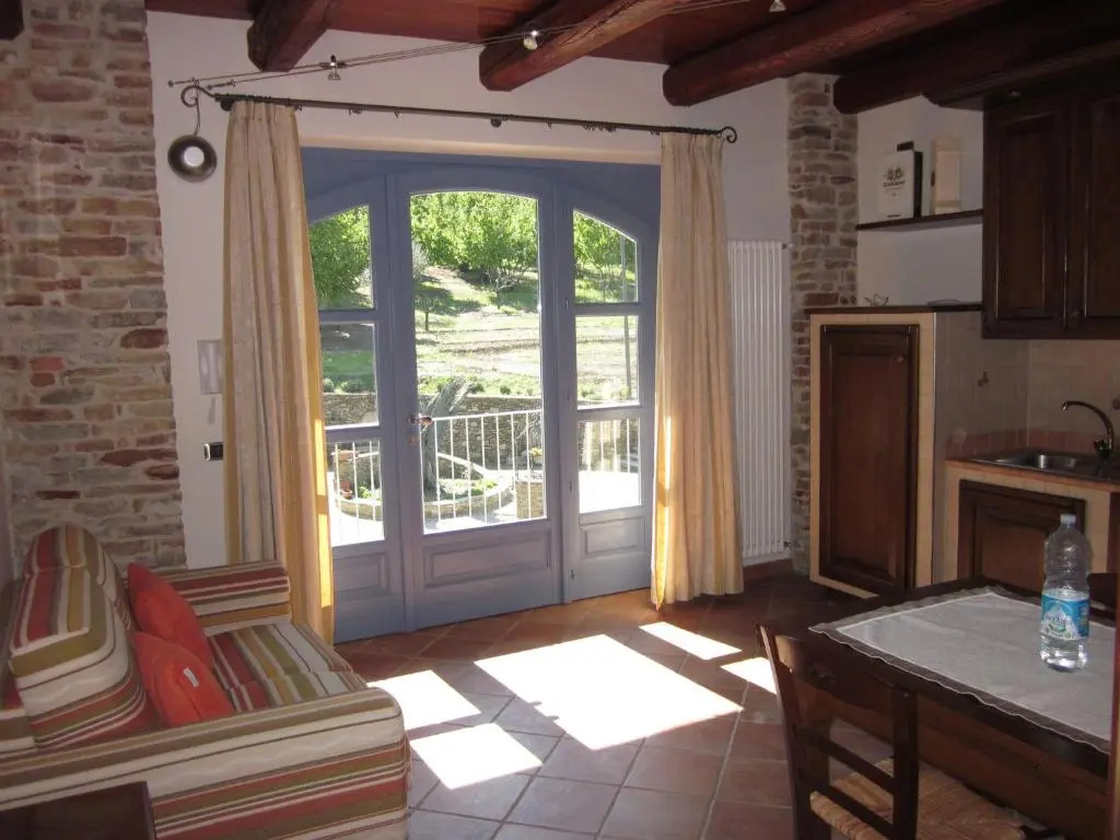 1 Bedroom Apartment with balcony