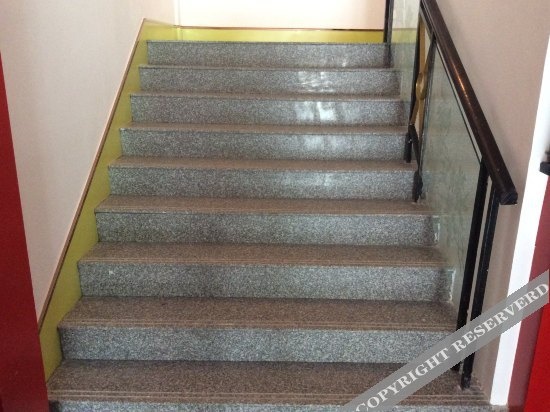 Sincere Hotel (Nanjing Zhushan Road Subway Station Branch)