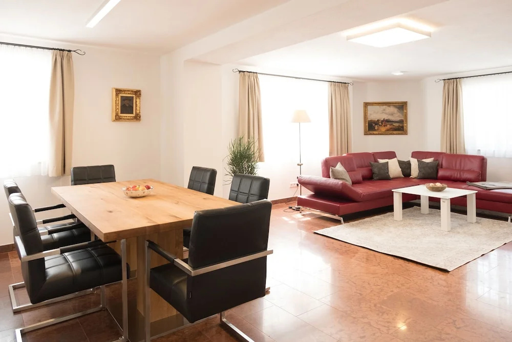 2 Bedrooms Deluxe Suite