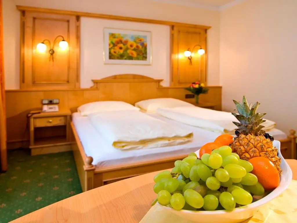 Standard Double room with balcony (full double bed)