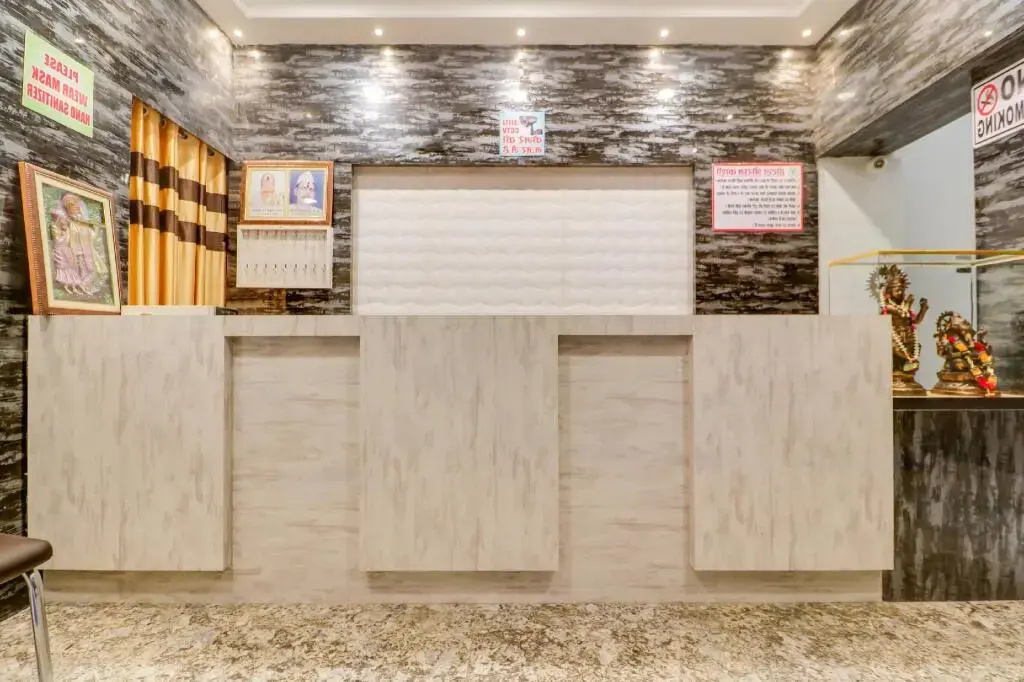 Hotel Shri Ram Kashi by OYO Rooms